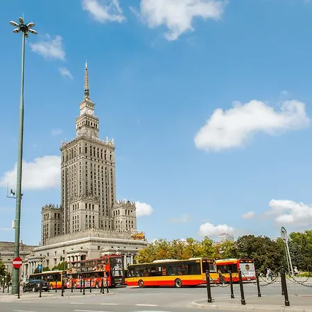 Shortstaypoland Twarda Apartmán *