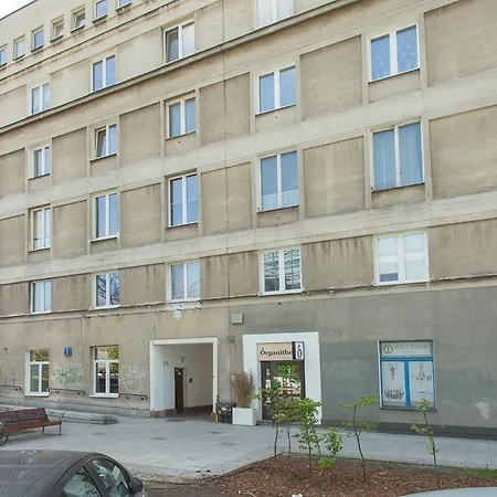 Shortstaypoland Twarda